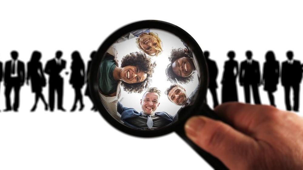 Segmentation in Online Advertising