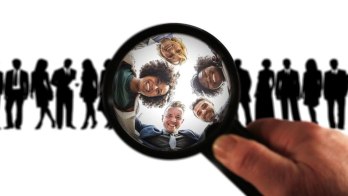 Segmentation in Online Advertising